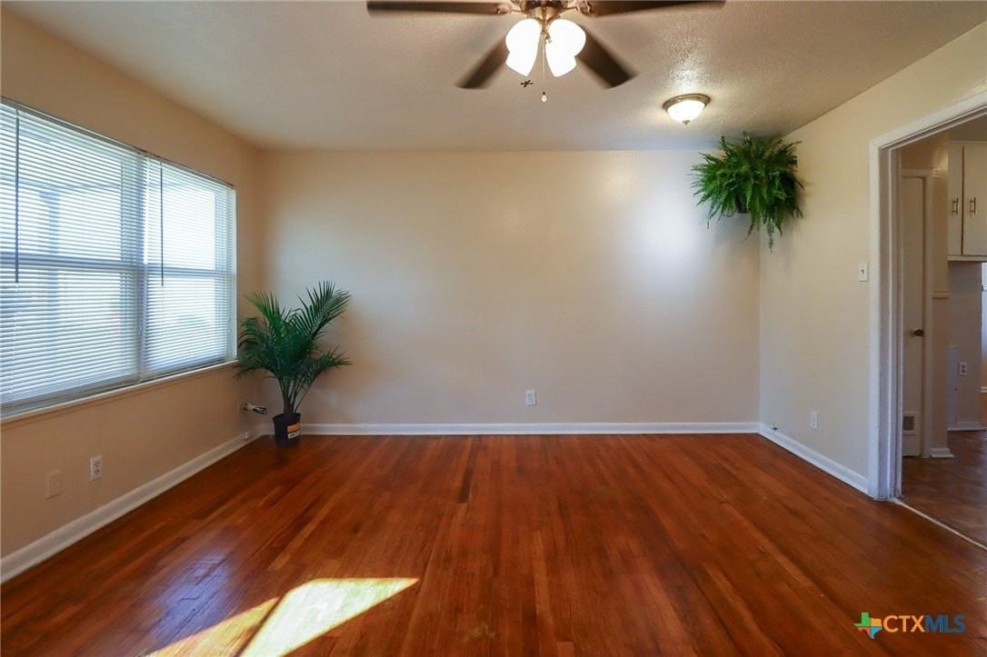 2701 Hillside Dr - Photo 5 of 23