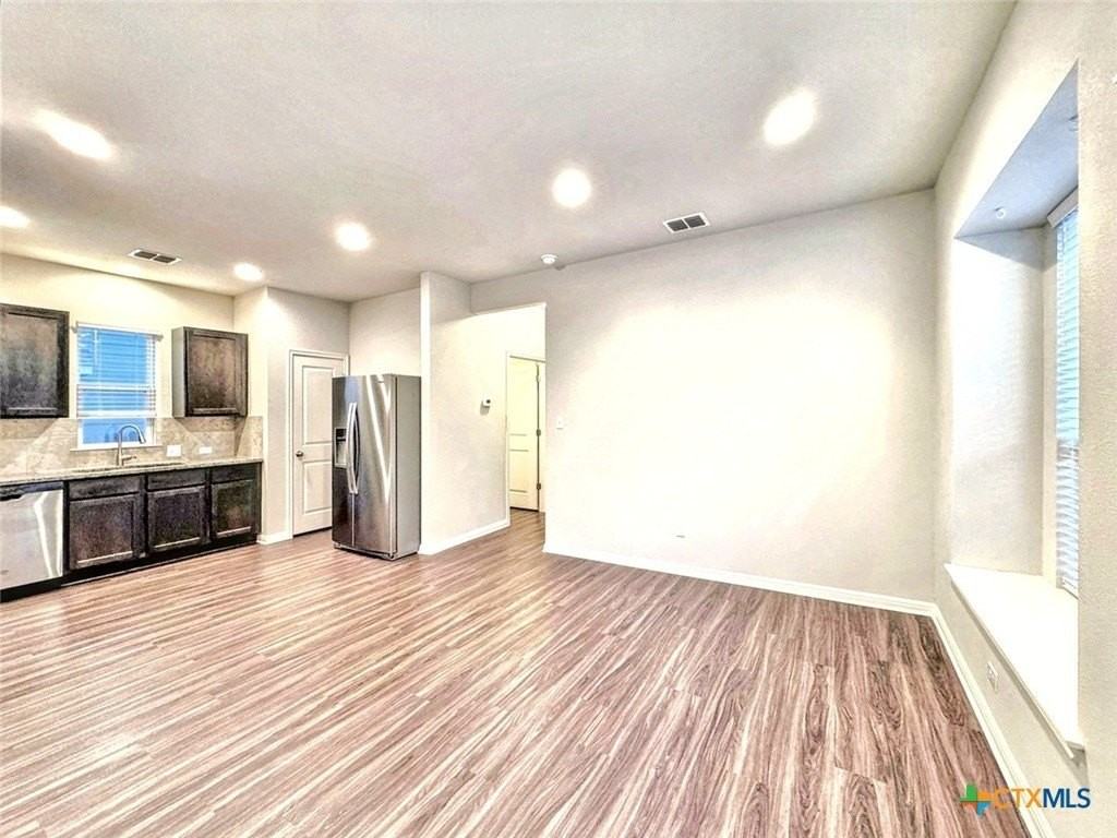 152 Witchhazel Way - Photo 7 of 28