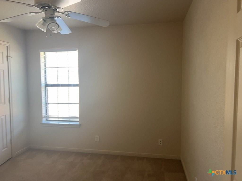 4704 Pennington Ave Apt A - Photo 3 of 10