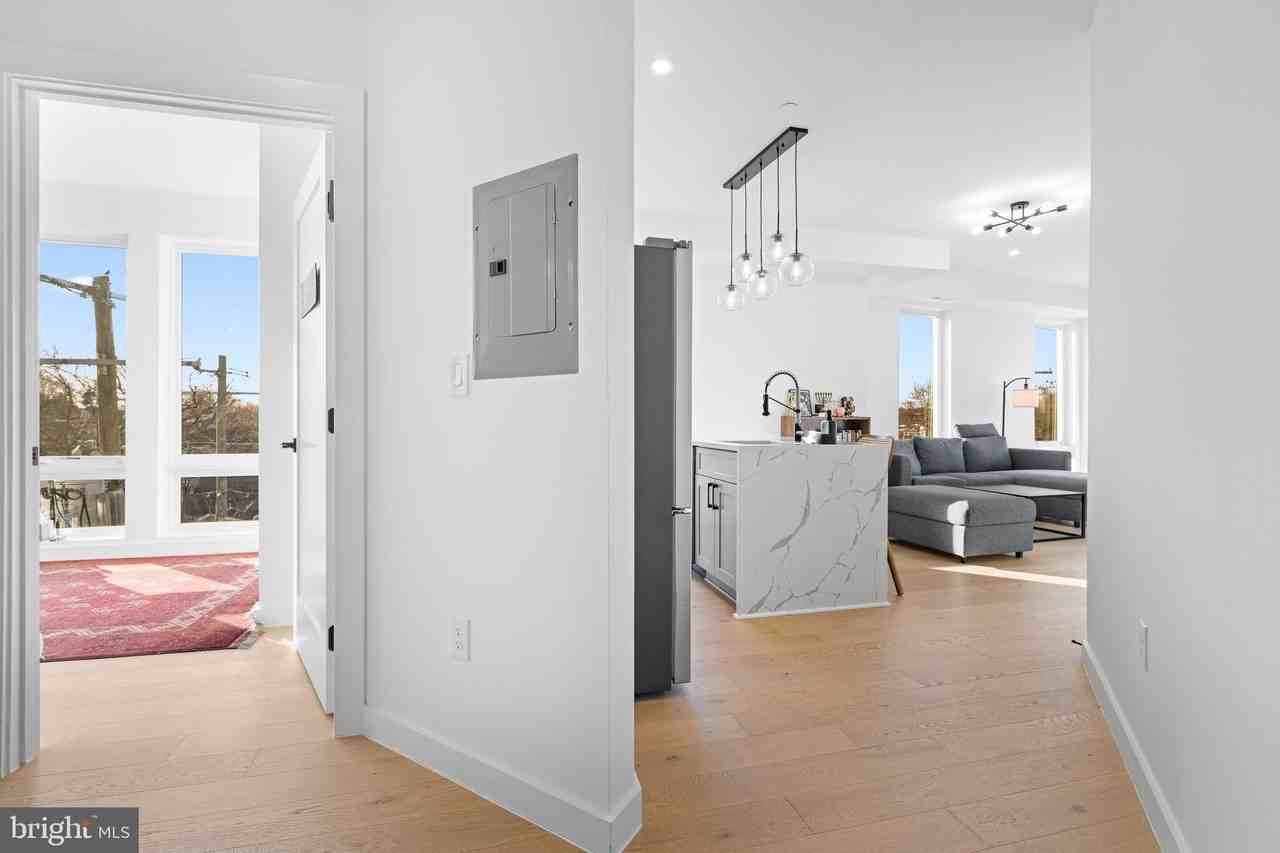 30 Kennedy St Nw Unit 14 - Photo 4 of 40