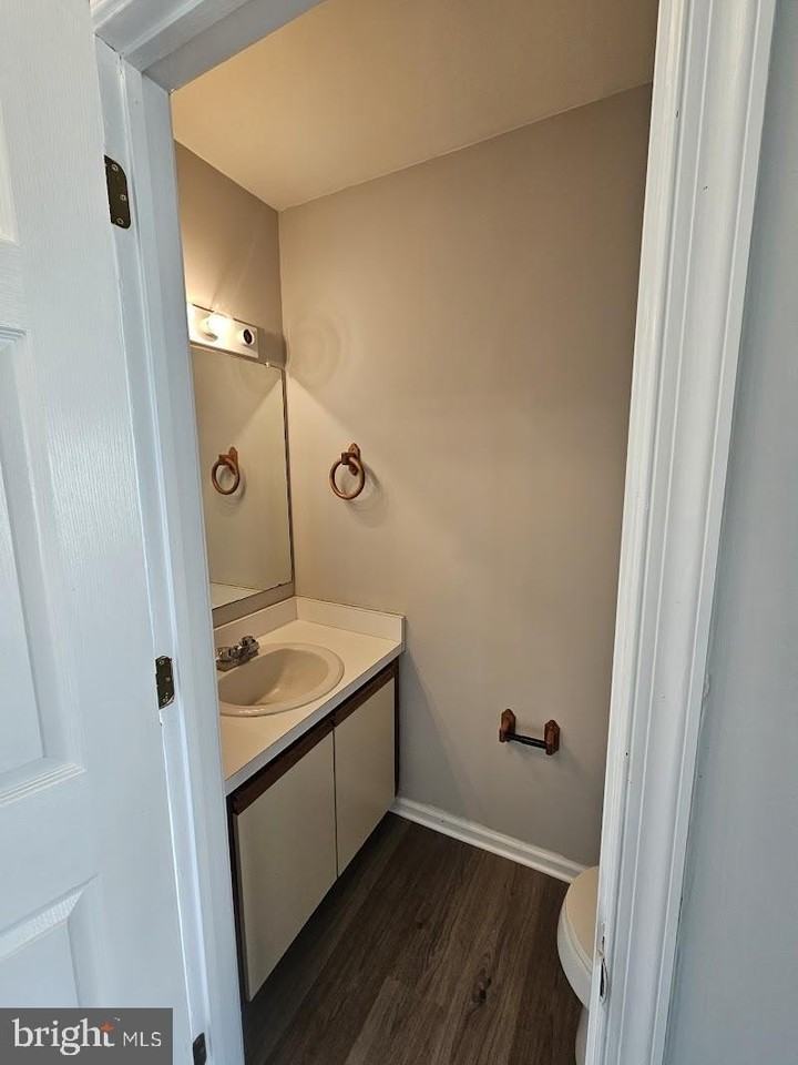 33 Fieldstone Ct - Photo 7 of 32