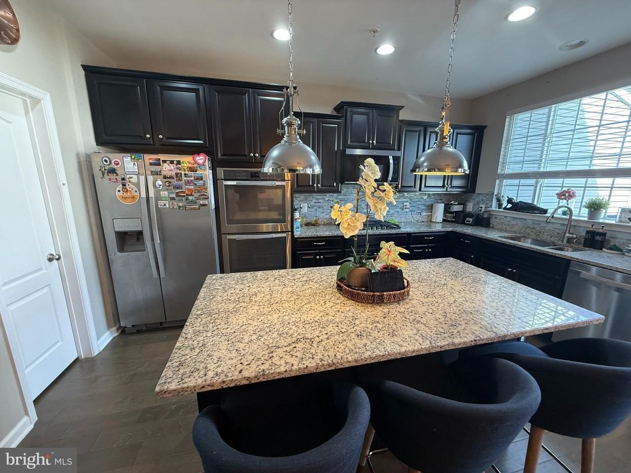 8462 Hedwig Ln - Photo 3 of 16