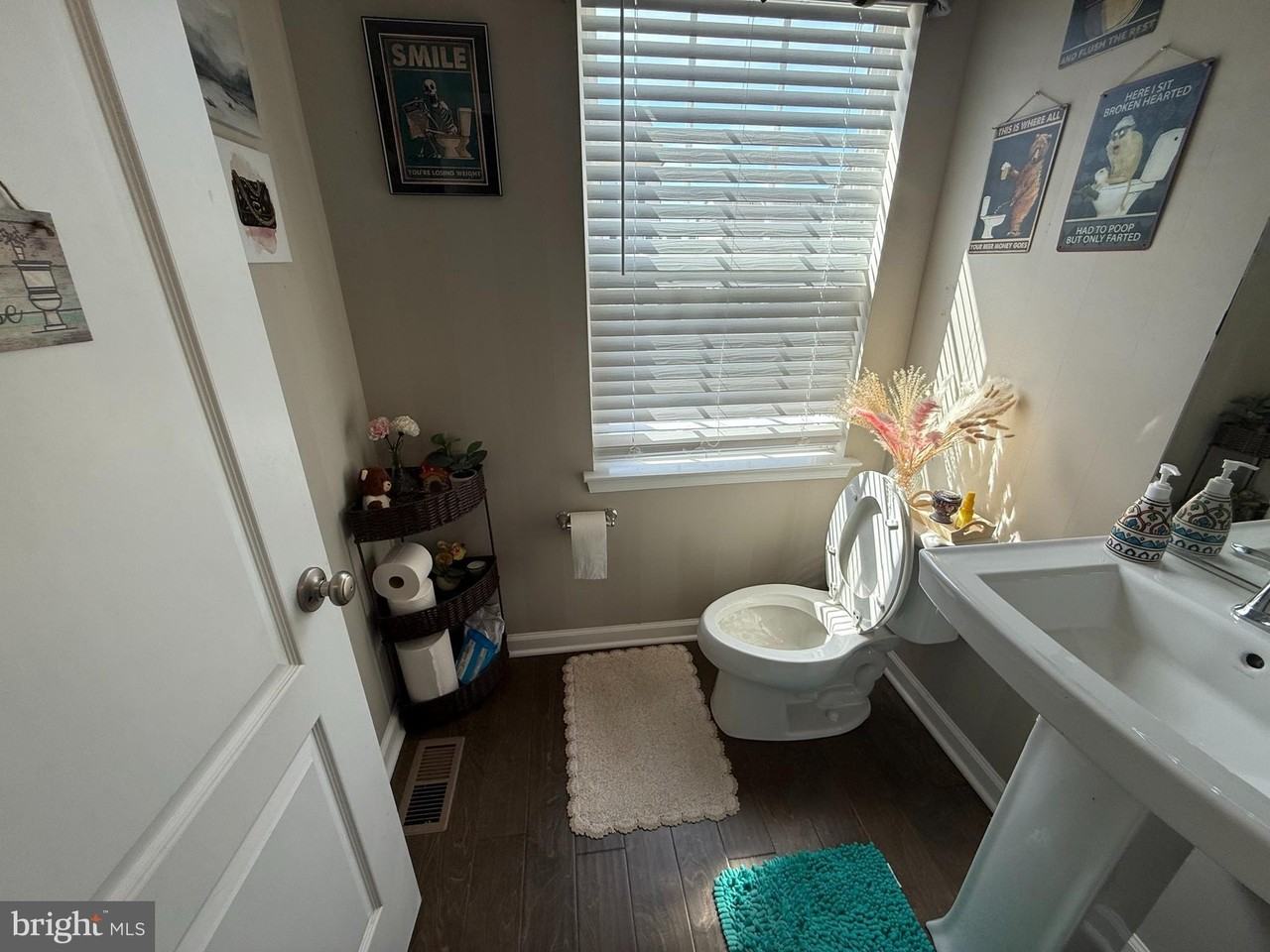 8462 Hedwig Ln - Photo 5 of 16