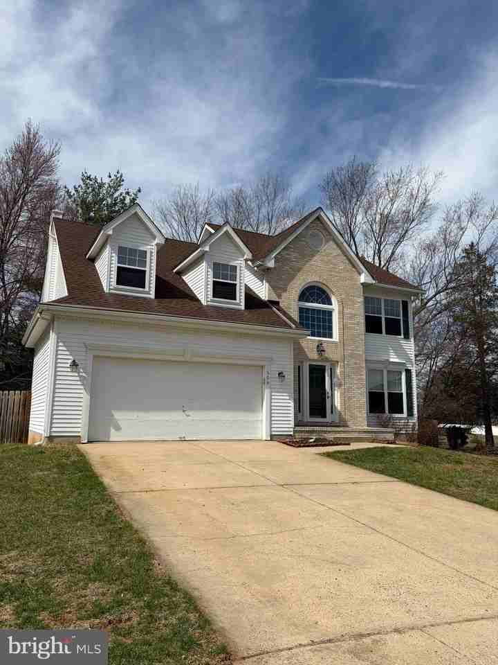 506 Summervale Ct - Photo 2 of 50