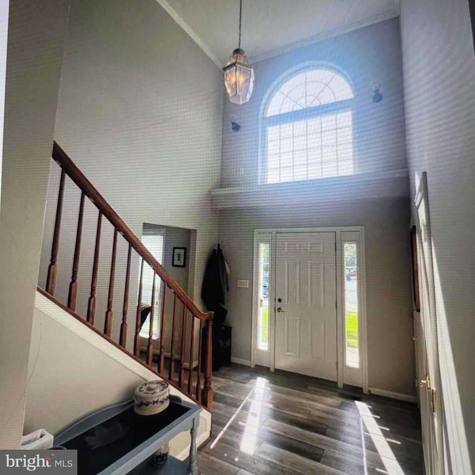 506 Summervale Ct - Photo 7 of 50