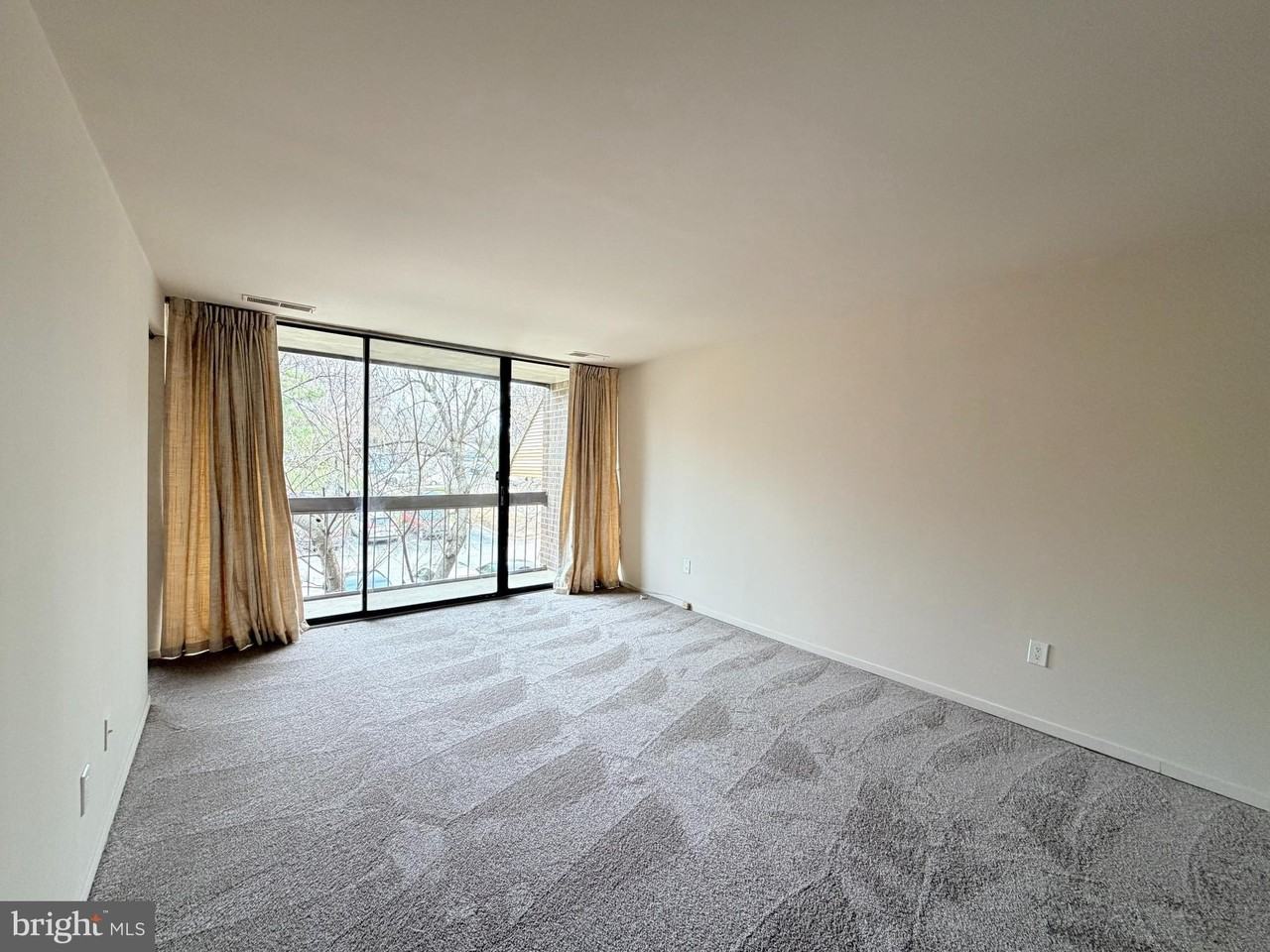 8717 Hayshed Ln Apt 34 - Photo 2 of 10