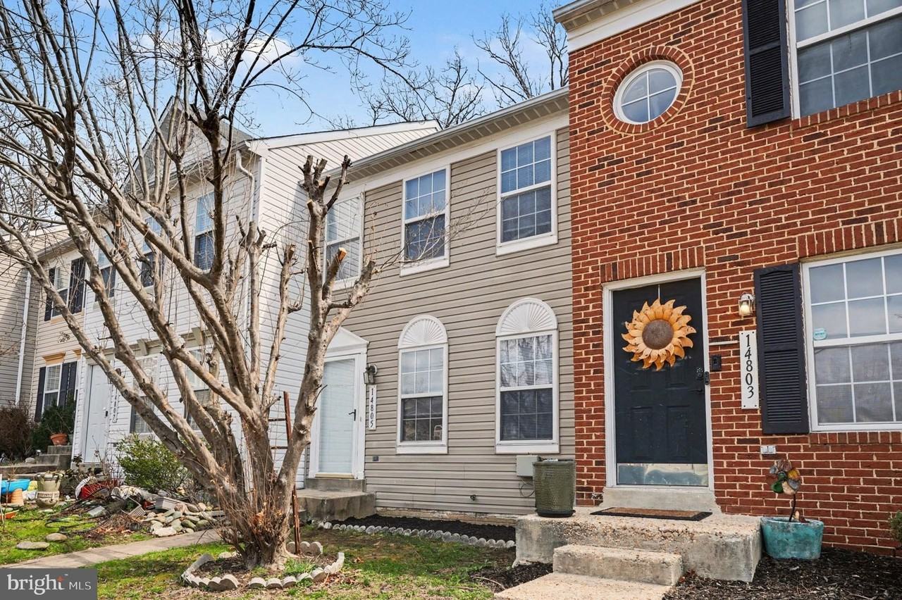 14805 Strawberry Ln - Photo 2 of 30