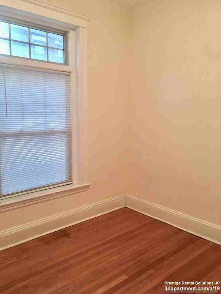 Commonwealth Ave. & Long Ave. #507 - Photo 2 of 7