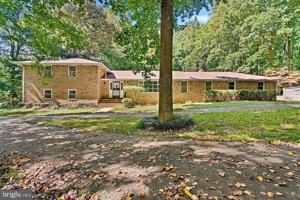 featured image of 9409 Croom Acres Dr