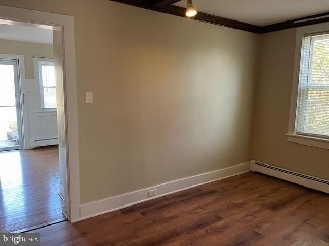 3617 FERRY Road unit: Apt. 1 First Floor - Photo 7 of 12