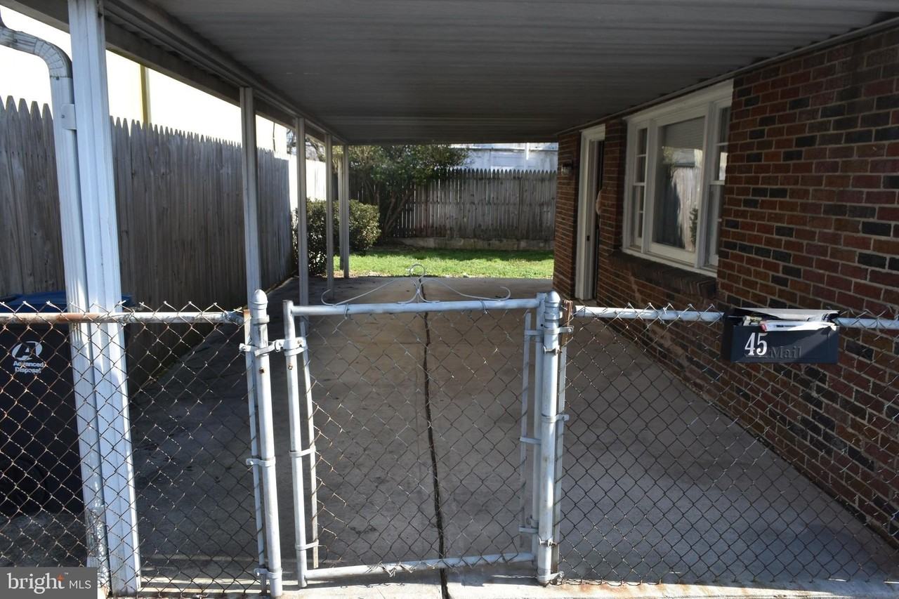 45 Elm St - Photo 3 of 29