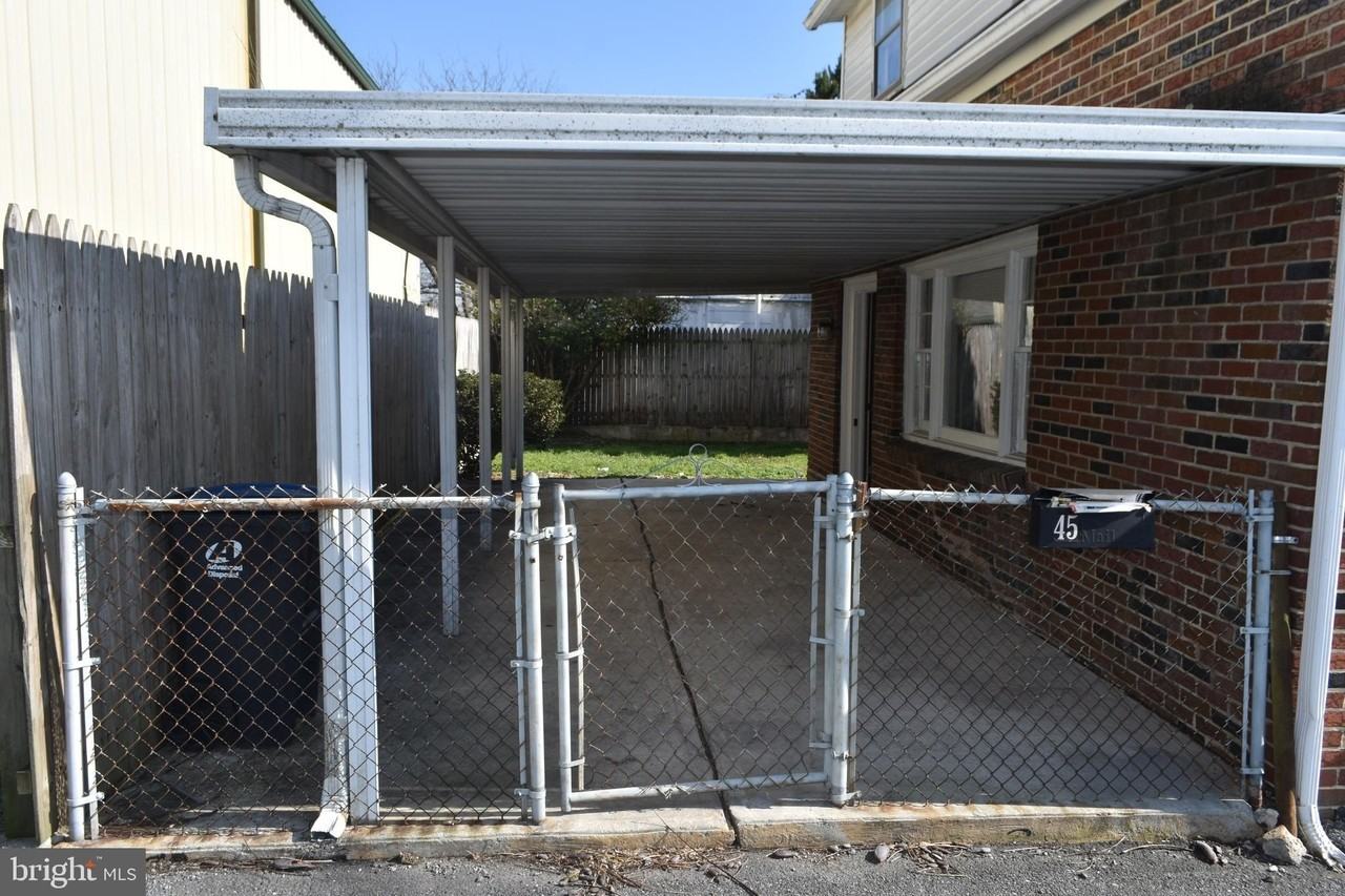 45 Elm St - Photo 4 of 29