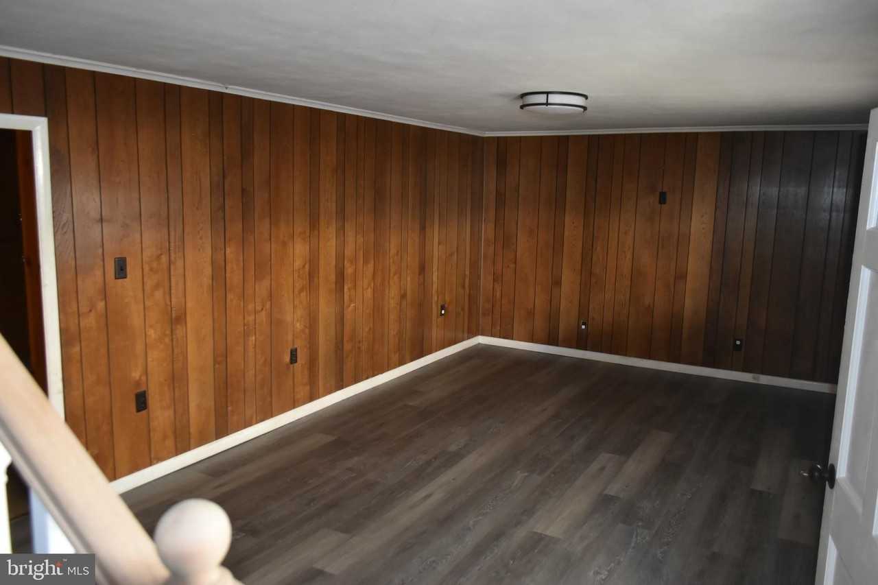 45 Elm St - Photo 6 of 29