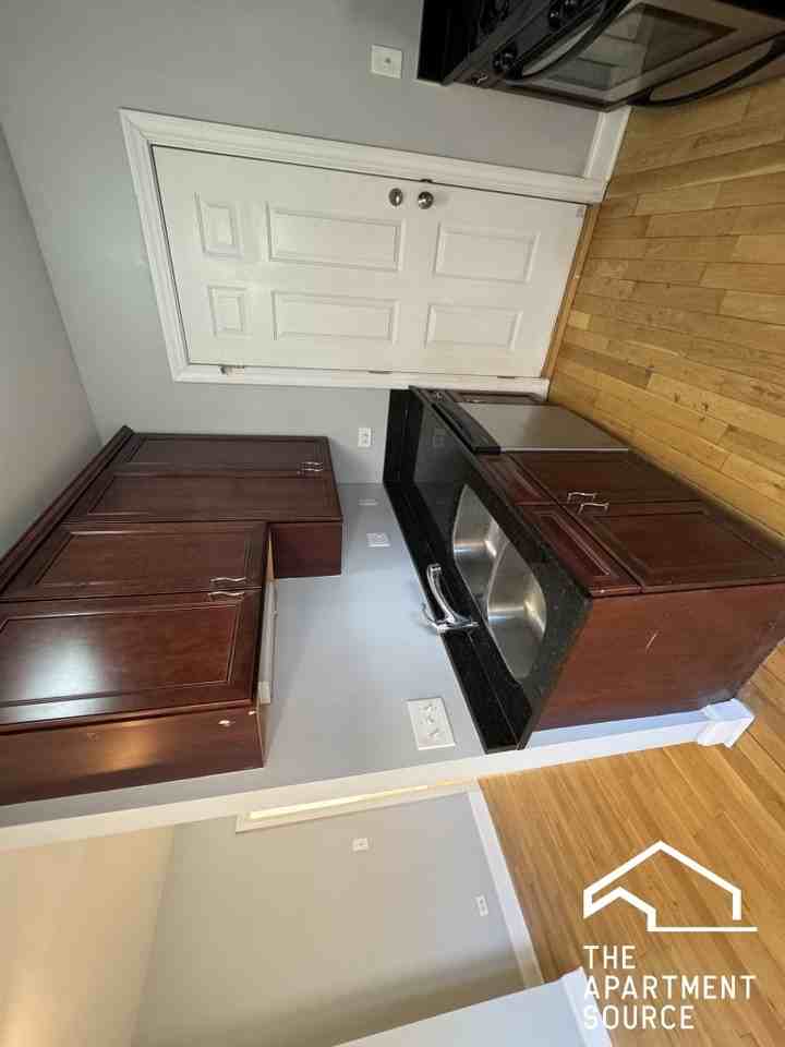 4564 W George St #3 - Photo 2 of 9