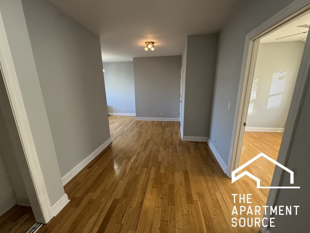 4564 W George St #3 - Photo 6 of 9