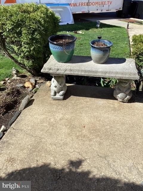 1944 Ridley Mill Ln - Photo 3 of 41