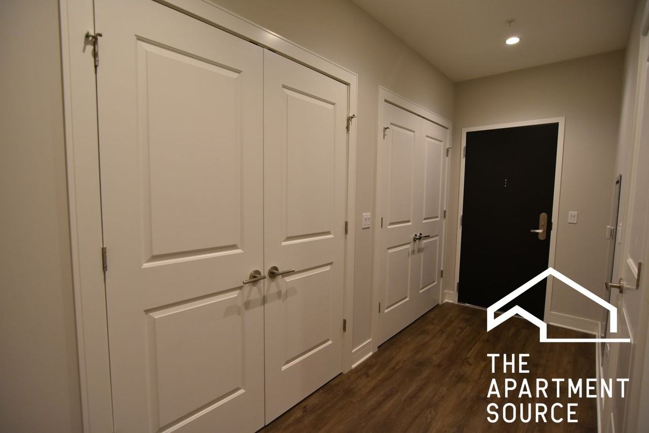 3833 N Broadway St #317 - Photo 7 of 32