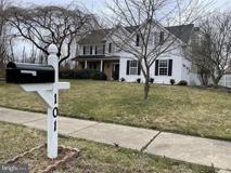 101 Gordon Ln - Photo 1 of 1