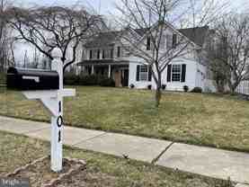 101 Gordon Ln - Photo 1 of 1