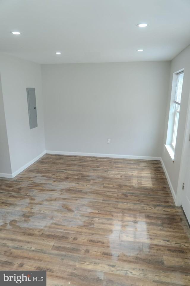 520 East Ave - Photo 6 of 10