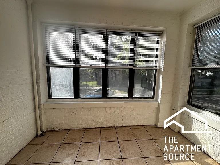 2664 E 77th St #3 - Photo 7 of 14