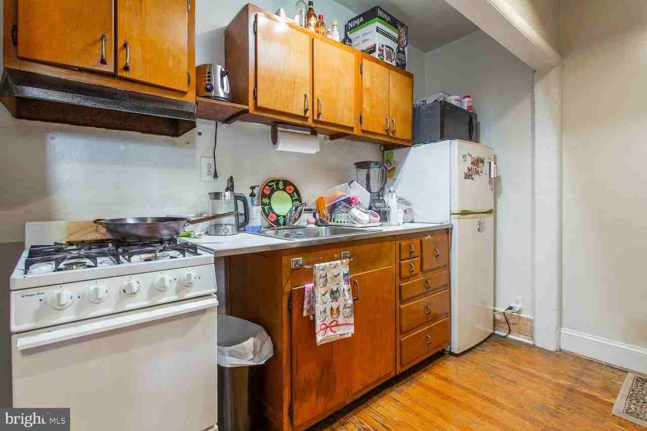 1807 Spruce St Unit 3r - Photo 6 of 9