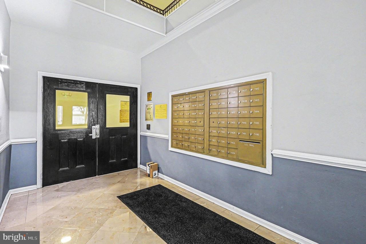 1570 Spring Gate Dr Unit 7201 - Photo 4 of 20