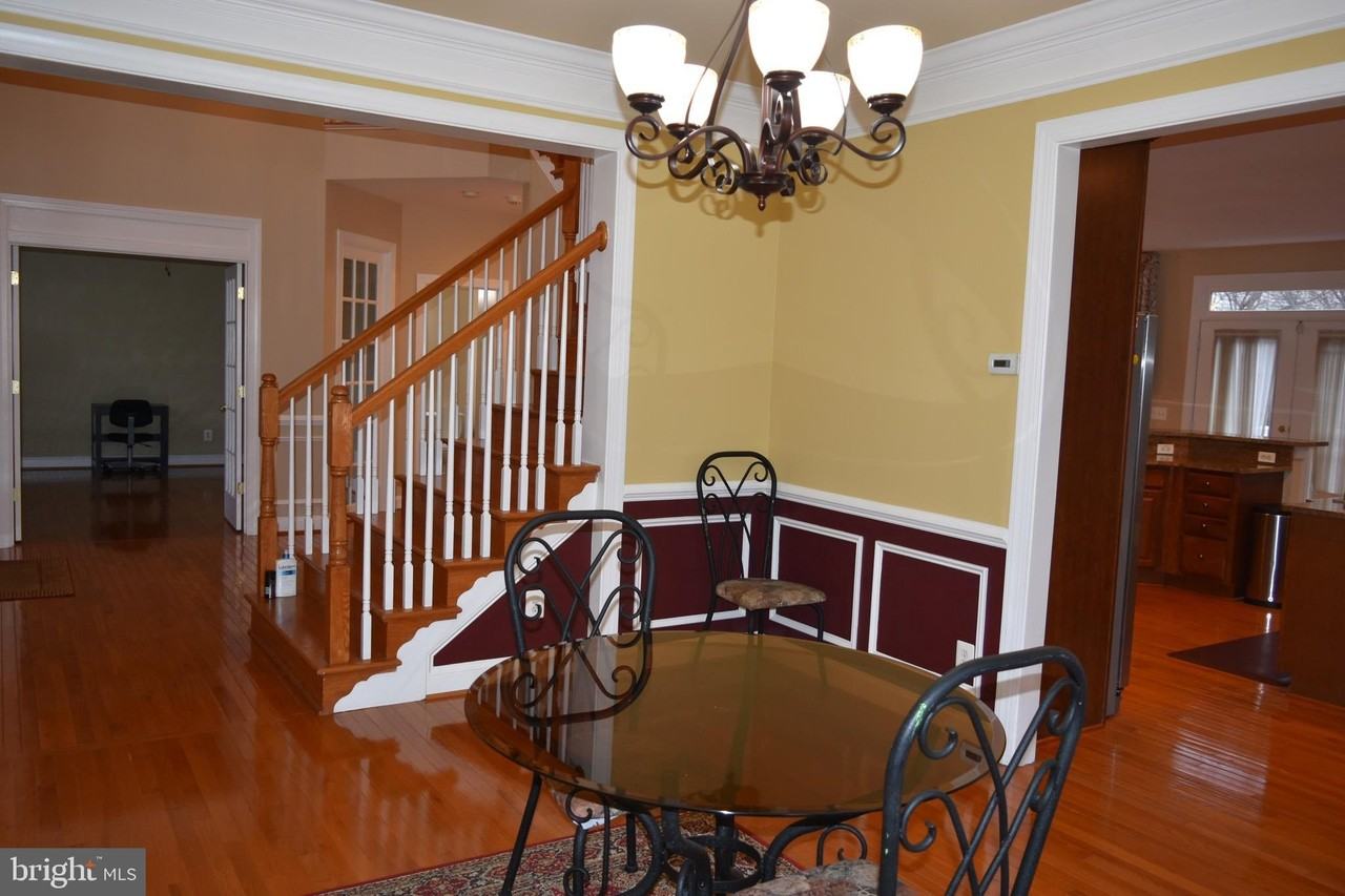 8708 Flowering Dogwood Ln - Photo 5 of 38