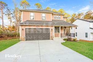 featured image of 7576 Water Haven Trl