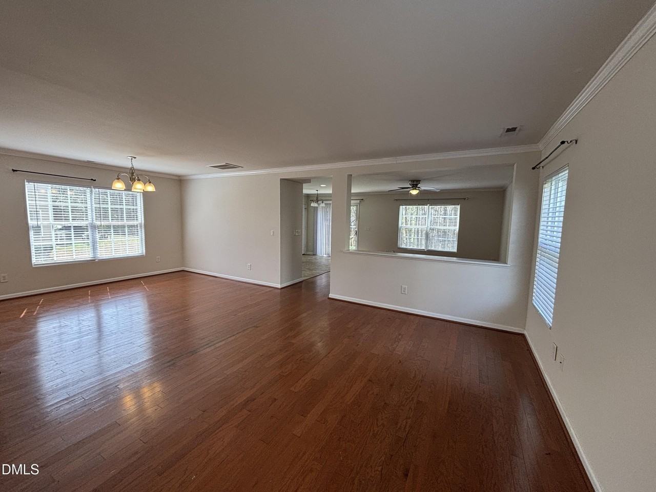 719 Obsidian Way - Photo 6 of 37