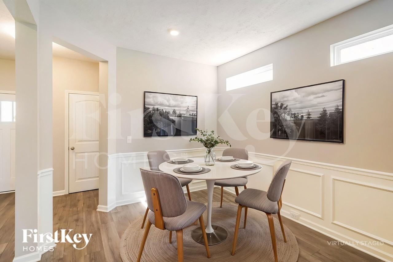 1924 Albarado Trl - Photo 6 of 19