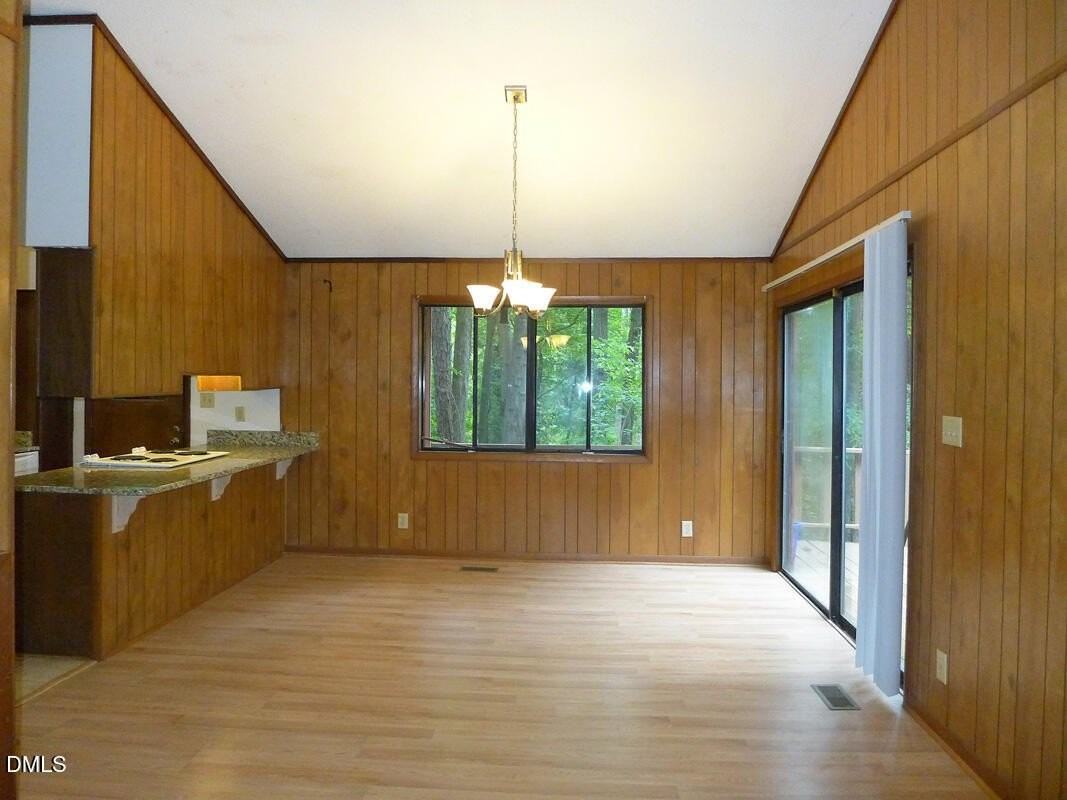 100 Barrington Hill Rd - Photo 6 of 24