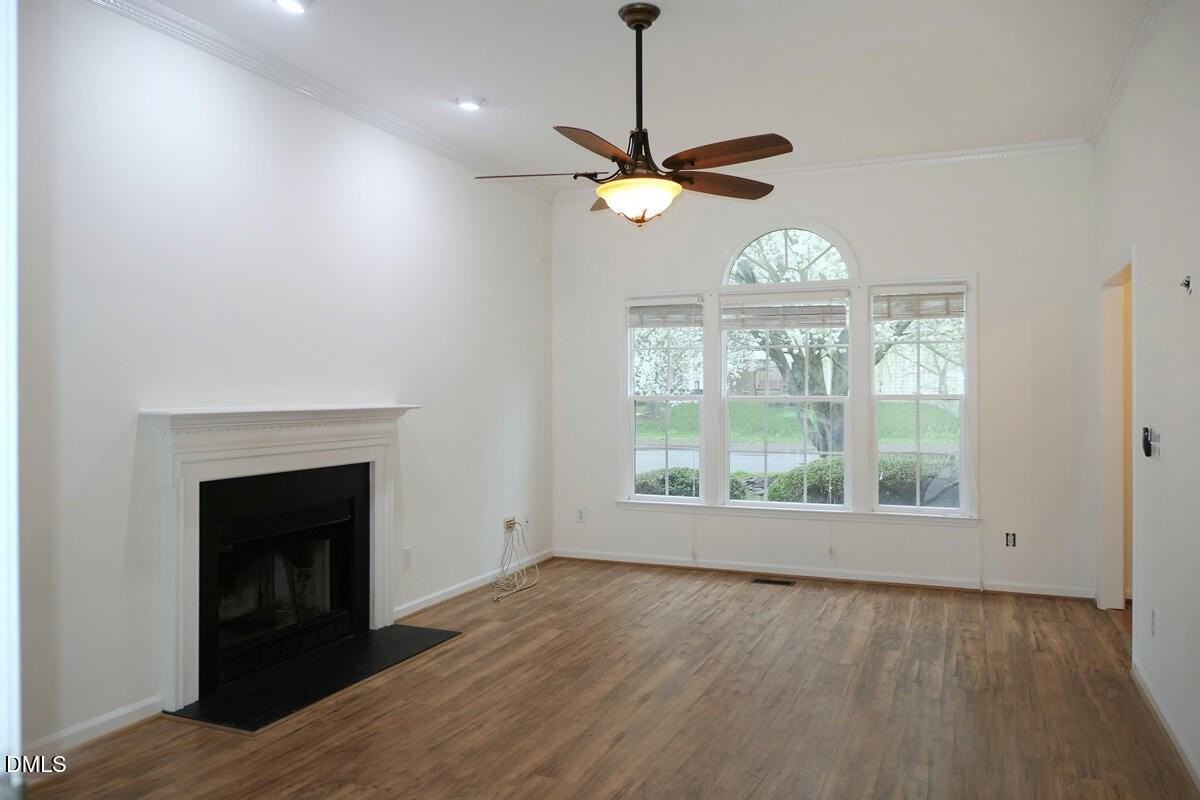 9 Casabelle Ct - Photo 3 of 24