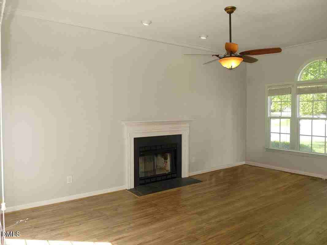 9 Casabelle Ct - Photo 4 of 24