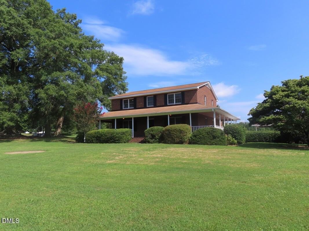 348 Burkes Farm Dr - Photo 2 of 36