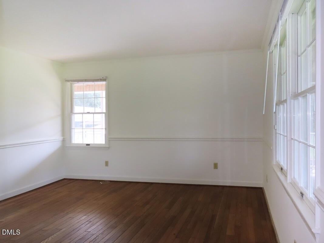 348 Burkes Farm Dr - Photo 6 of 36