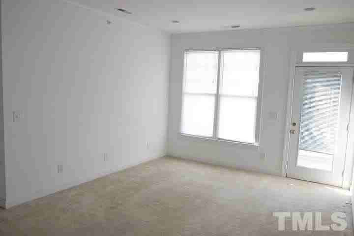 701 Copperline Dr Unit 301 - Photo 3 of 11