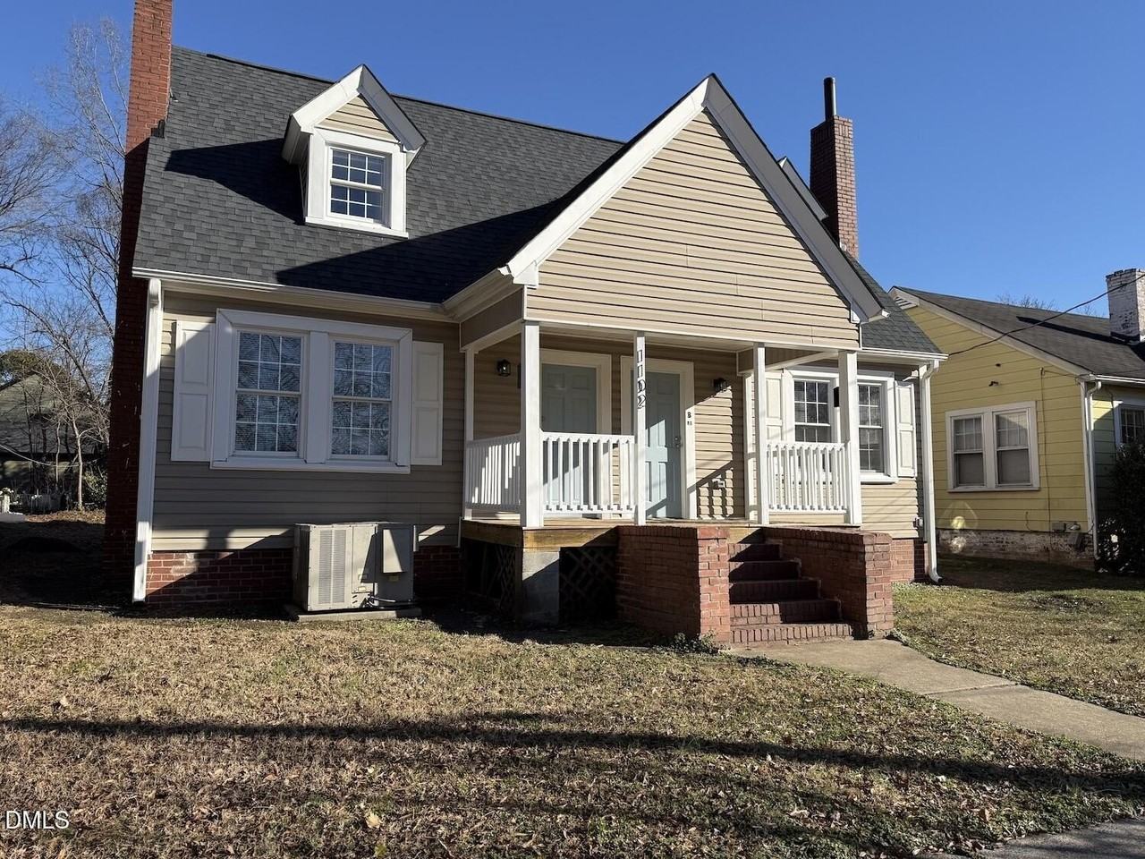 1102 N Buchanan Blvd Unit B - Photo 6 of 25