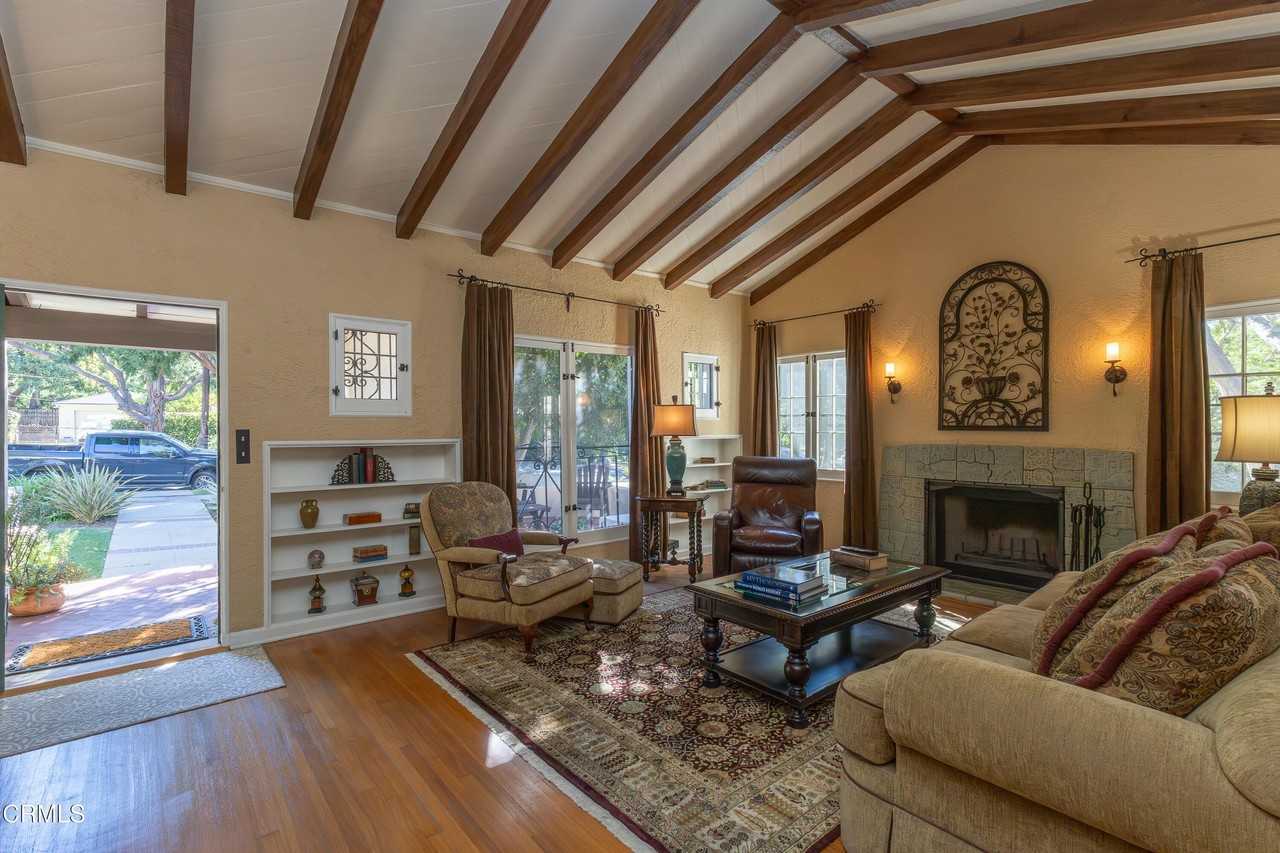 2069 Mar Vista Ave - Photo 6 of 50