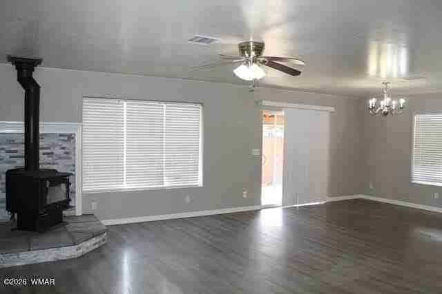 403 S Harless St - Photo 2 of 18