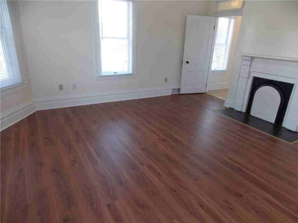 316 S Washington St #B - Photo 5 of 15