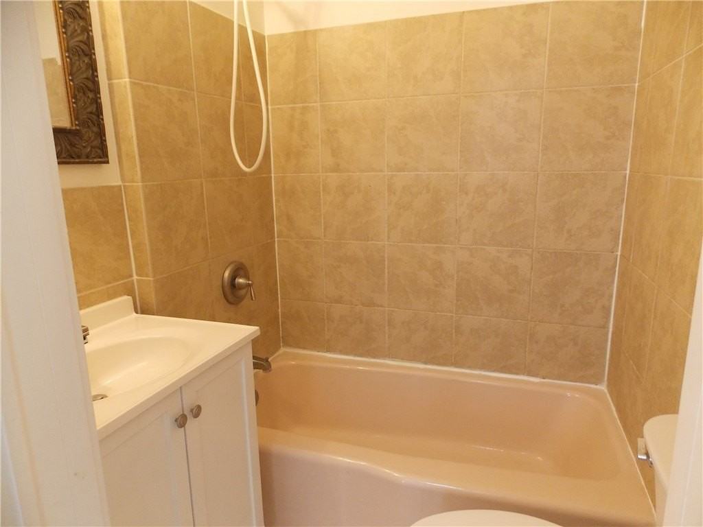 316 S Washington St #B - Photo 7 of 15