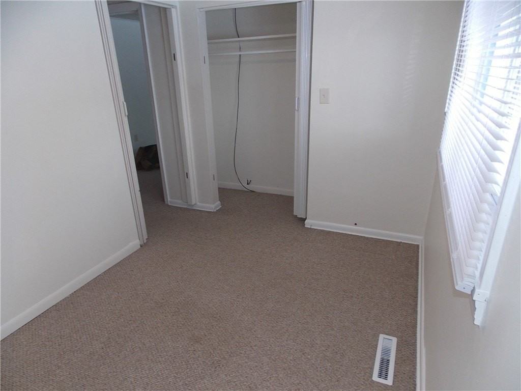 110 Saltarka Ln #3 - Photo 6 of 8