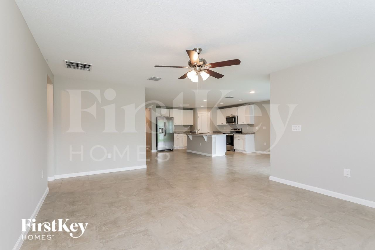 159 Southern Breeze Loop - Photo 3 of 16