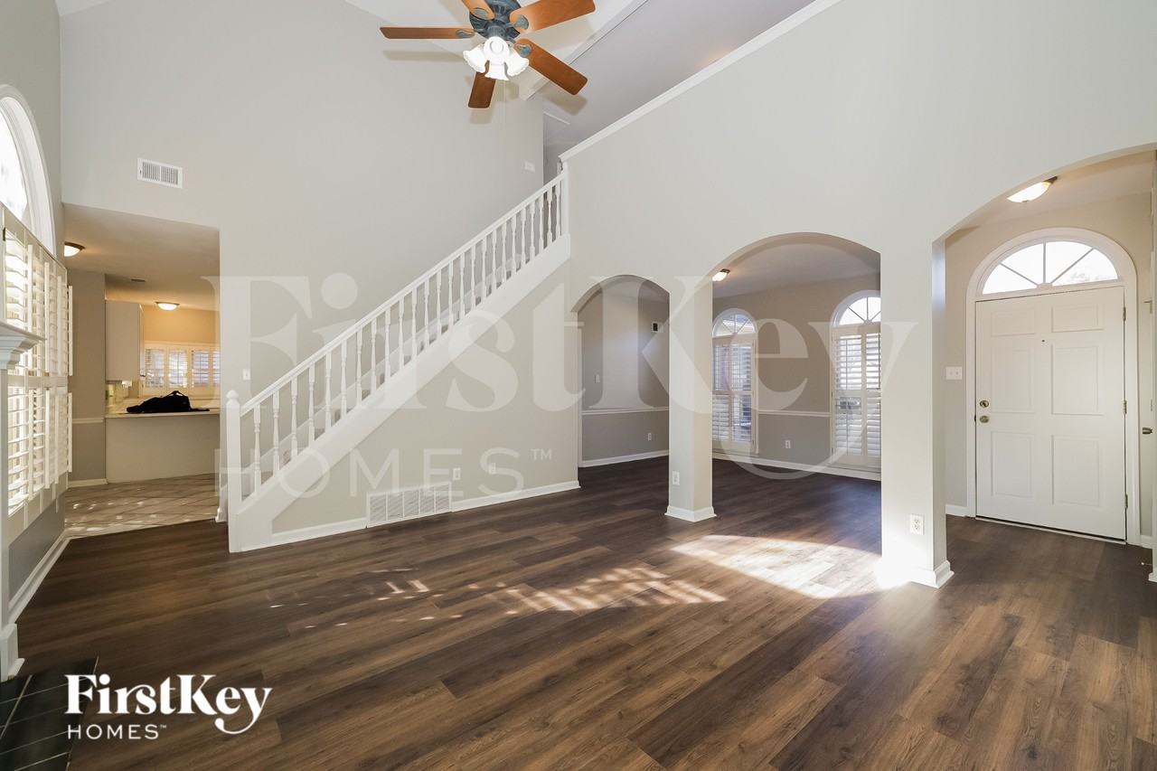 8995 Country Leaf Cv - Photo 3 of 15