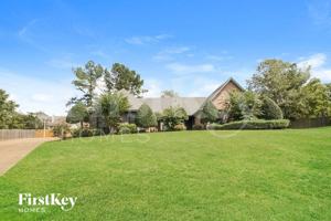 featured image of 594 Featherwind Cv N