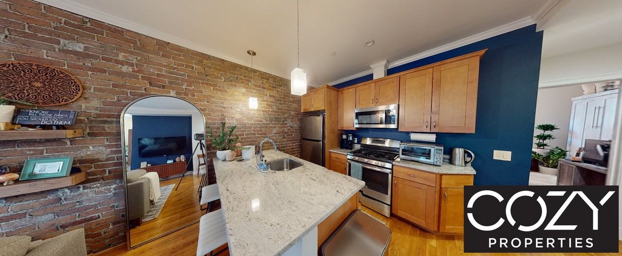 7 Marney St #1 - Photo 3 of 10