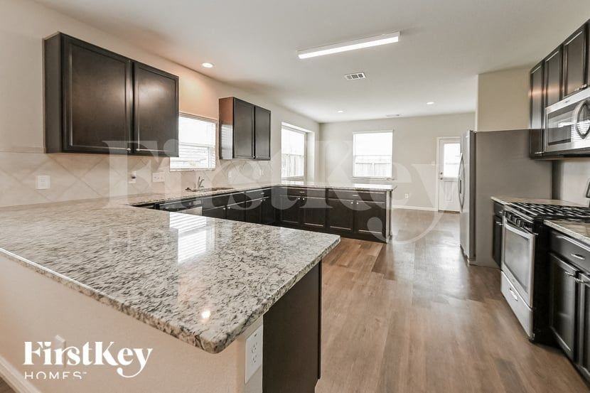 24703 Lorenzo Glaze Trl - Photo 6 of 15