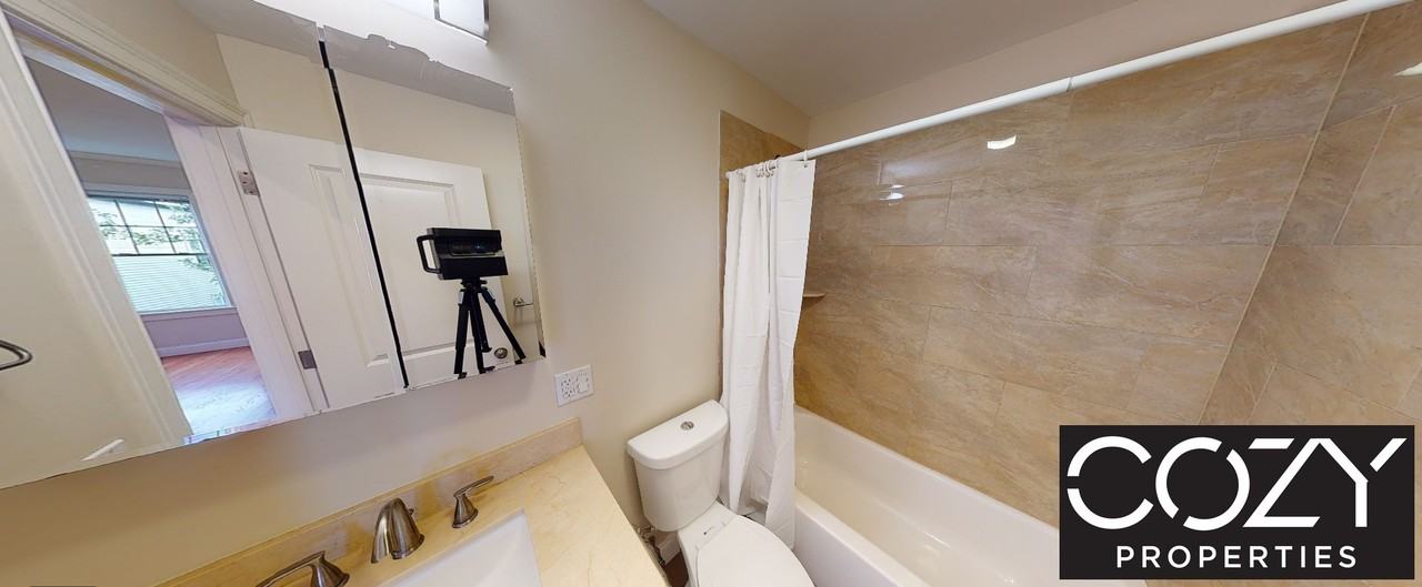 9 Marney St #3 - Photo 7 of 8