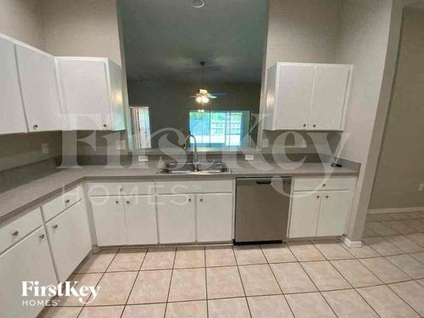 2409 Wheeler Groves Dr - Photo 5 of 11